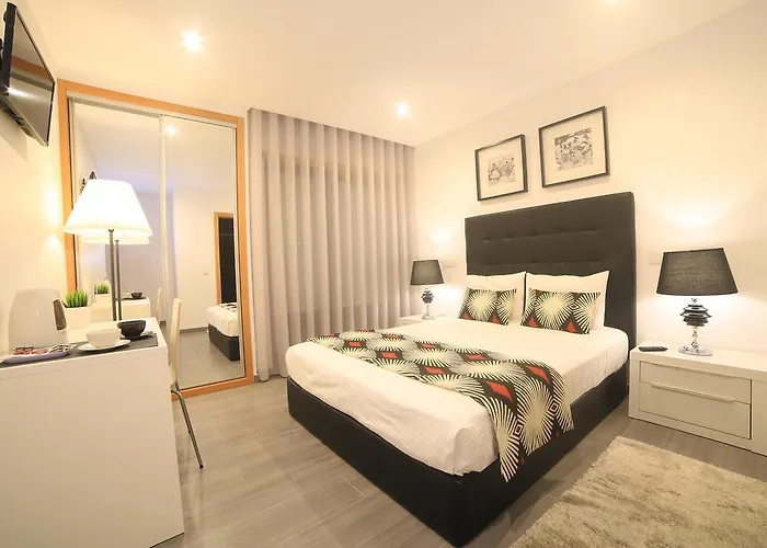 Gaivota Holidays بيت ضيافة نازاريه